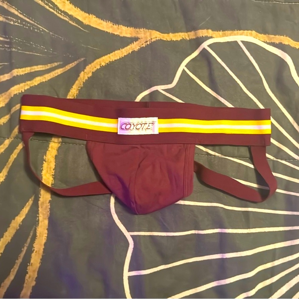 COPY - Coyote Varsity Jockstrap Jock Burgundy Red S/Small Excellent Condition